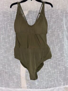 Joe boxer green puffy swimsuit xxl